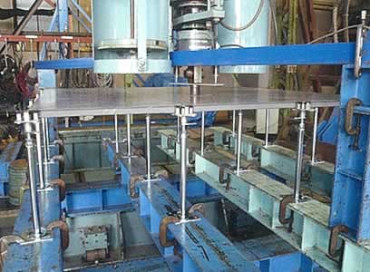 集中荷重試験 集中荷重試験